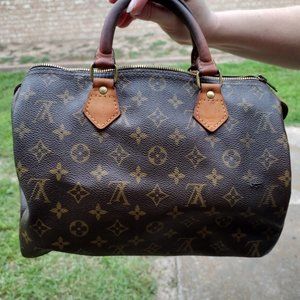 Vintage Louis Vuitton Speedy 30